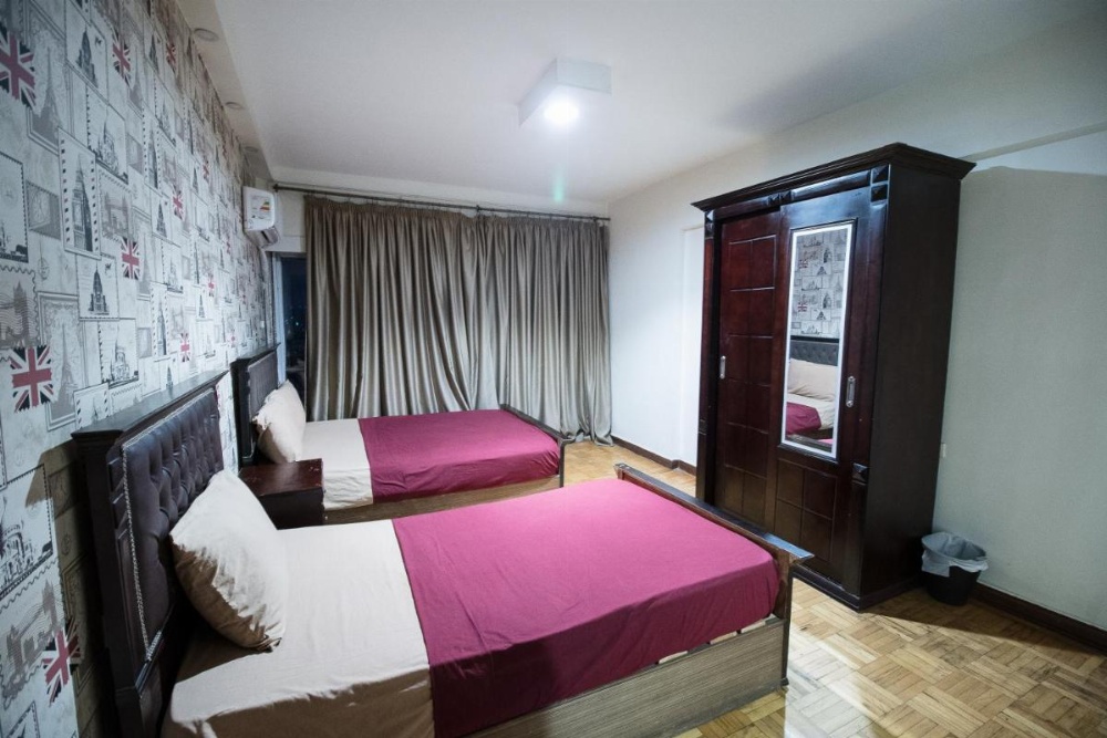 Room image 5